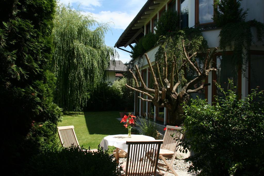 Beautyfarm Landhaus Servus Velden am Wörthersee Exterior foto
